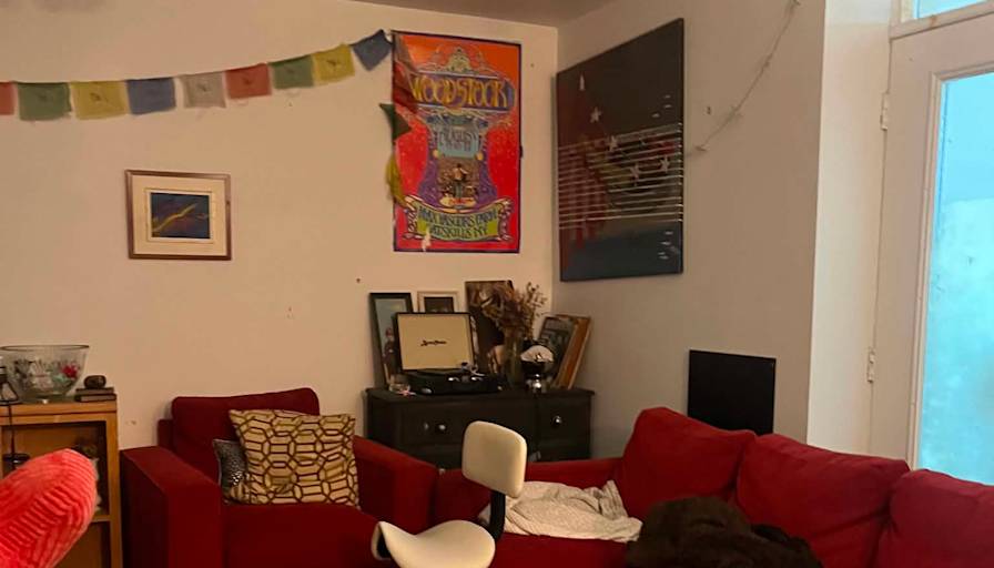 Arlo's room