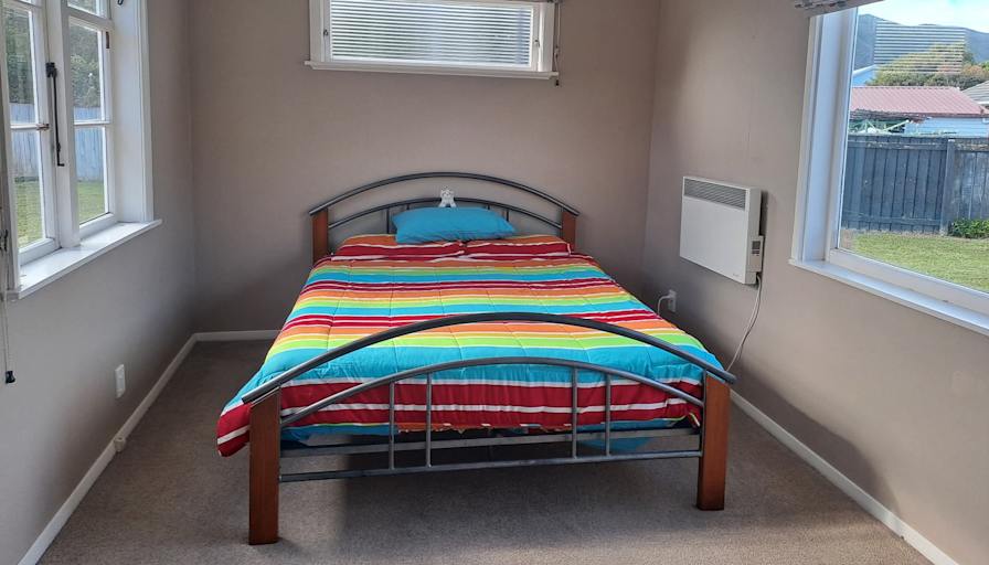 Linda's room