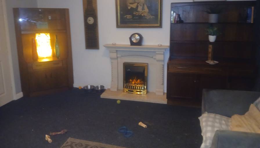 Graham Hurley's room