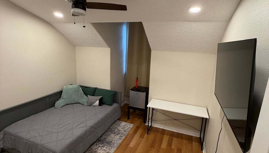 William L.'s room