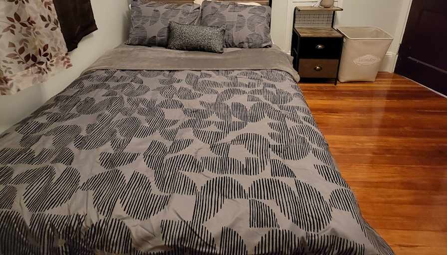 Kwesi's room