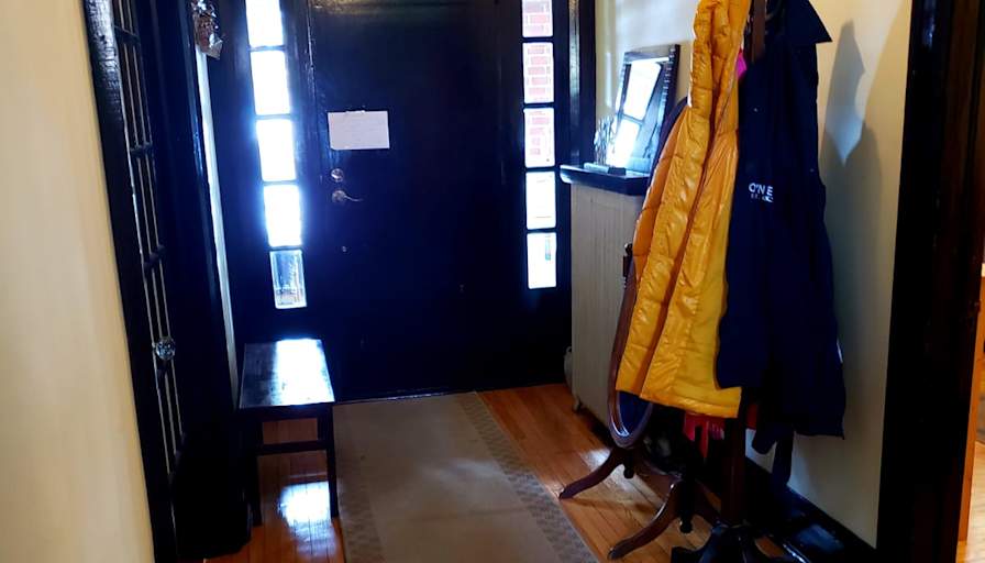 Andrea's room