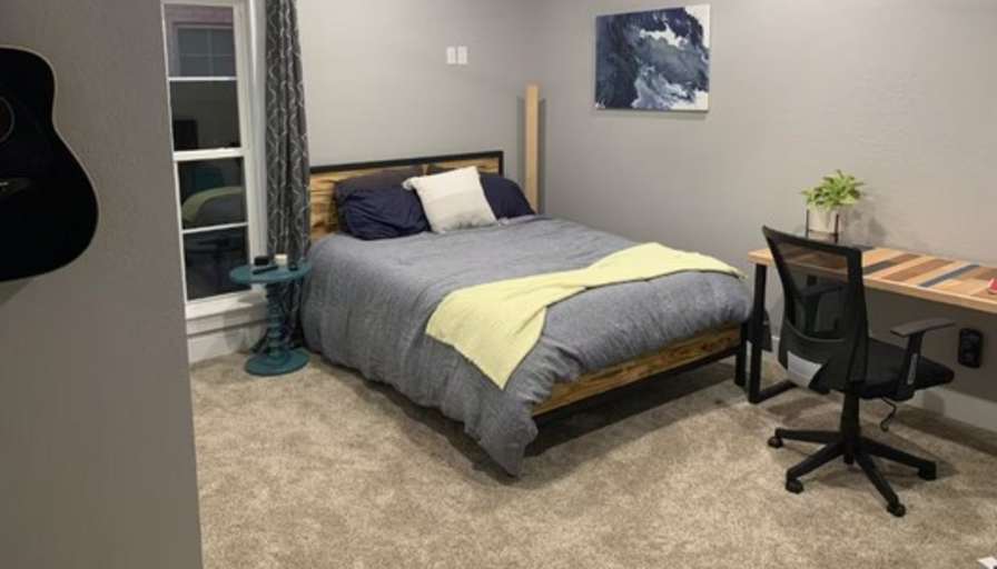 Hailey's room
