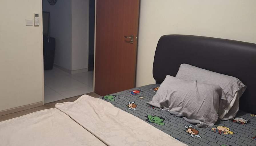 Keng's room
