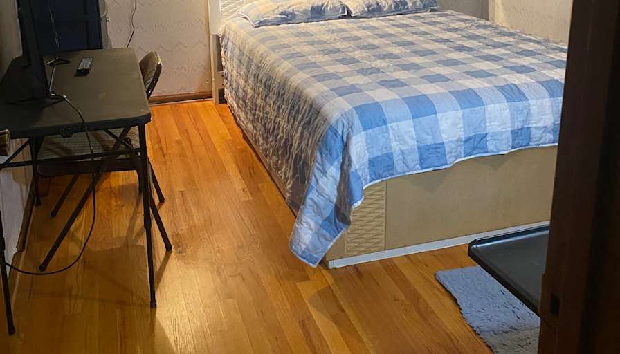 Gloria's room