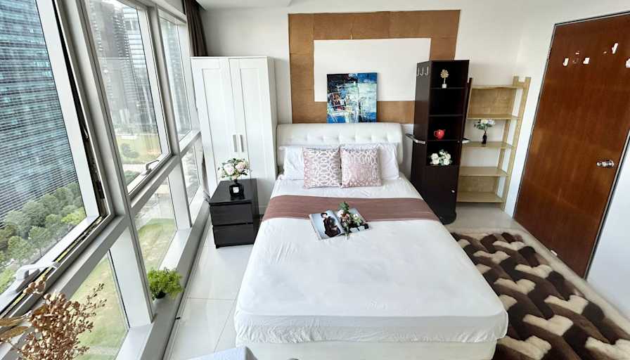VVA EI's room