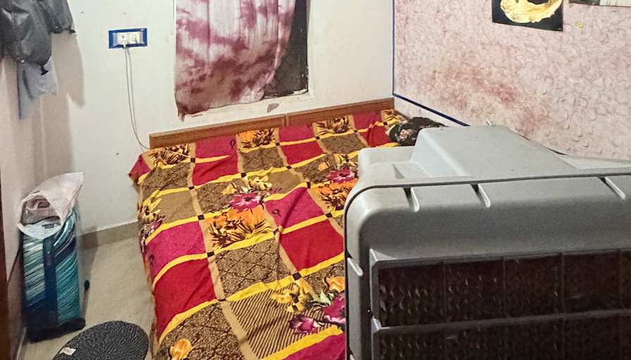 Devayan's room