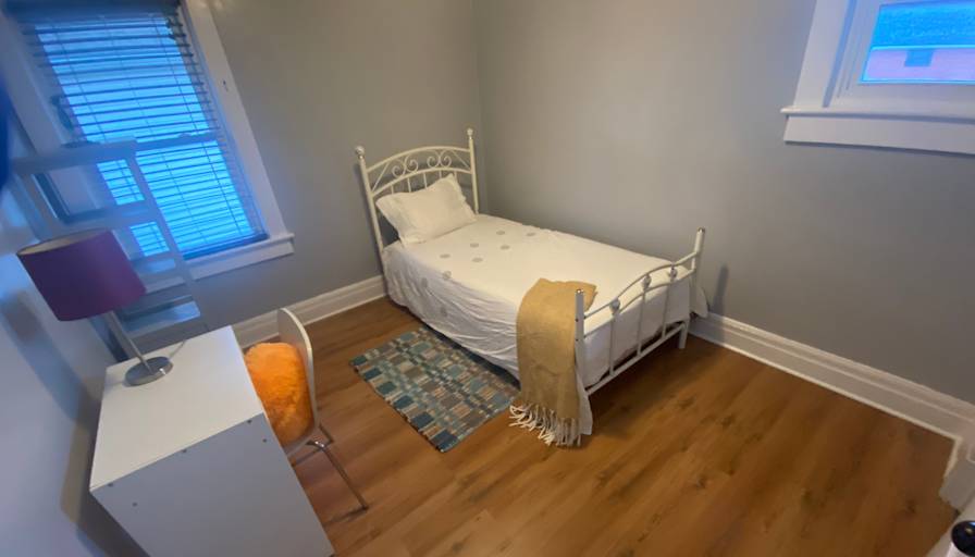 Tawni's room