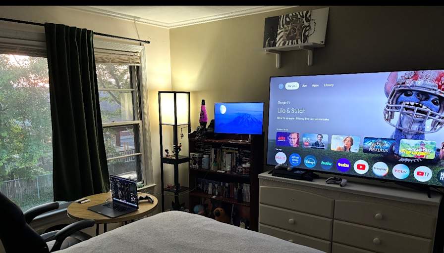 Selene 's room