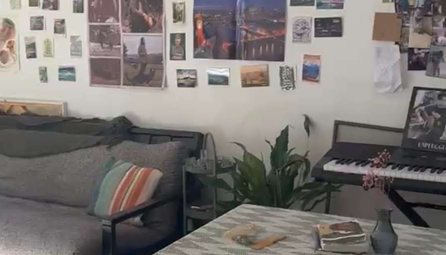 Malacha May Leonard-Stegman's room