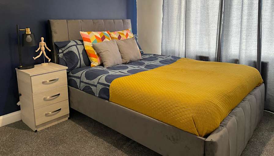 Upper Residence Property Ltd.'s room