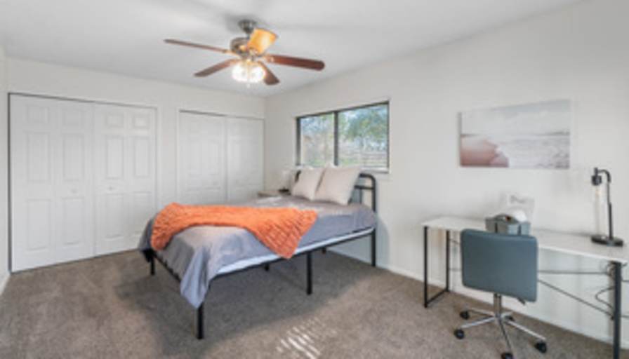 Bicoastal Holdings's room