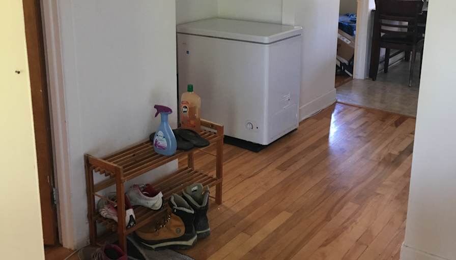 Renée's room