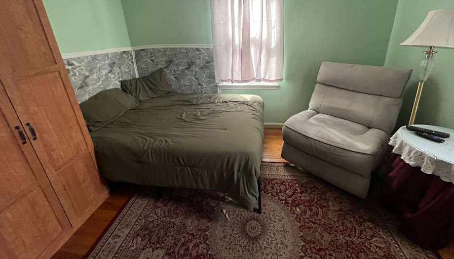 Kelly's room
