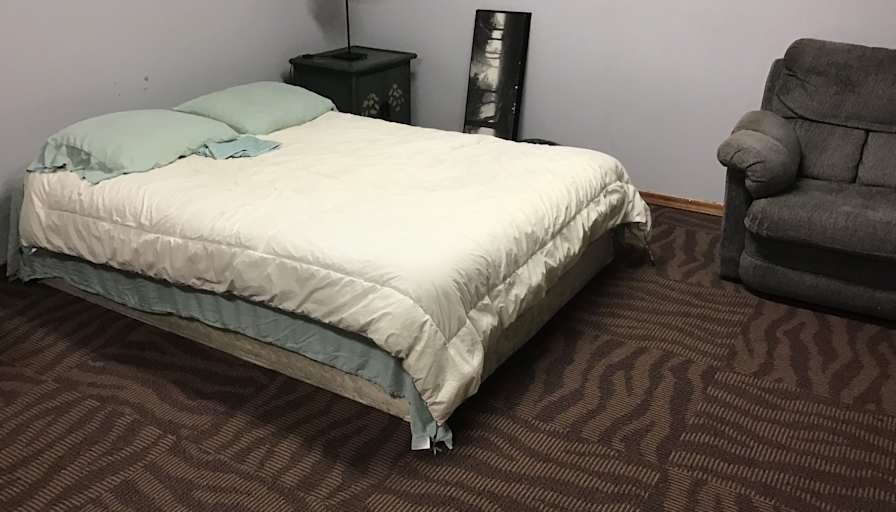 Jane Ann Summers's room