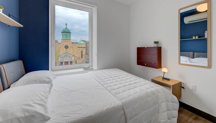 Liza's room