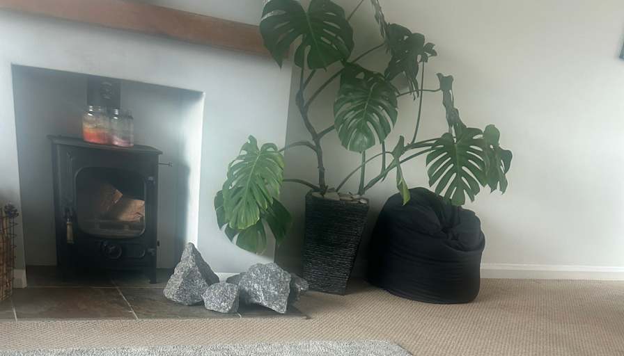 Caz's room