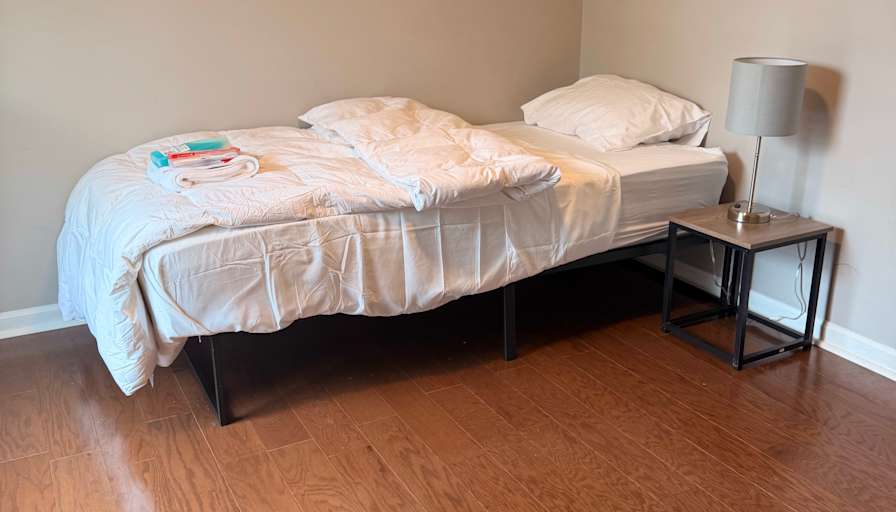 Deserve LLC's room