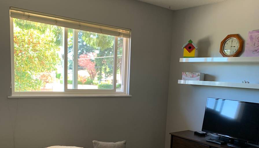 Linda's room
