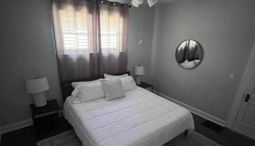Isla's room
