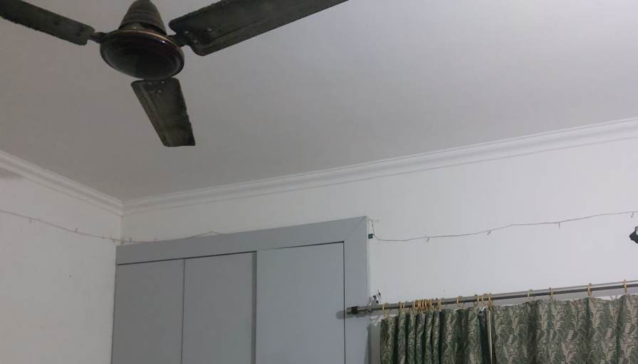Ayush Pandey's room