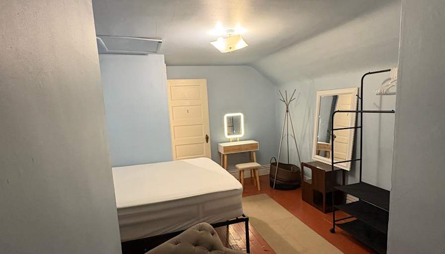 kristin's room