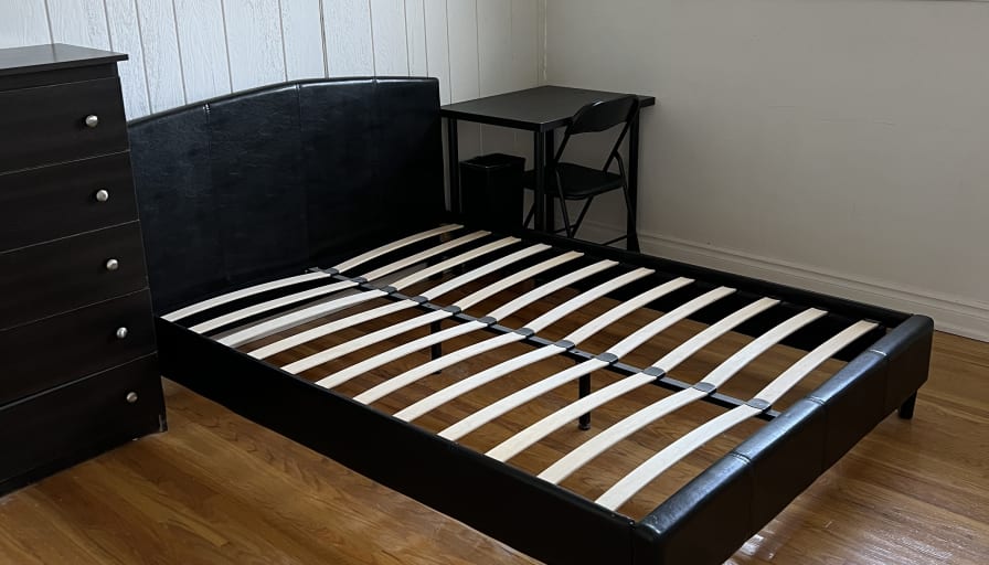 Allan's room