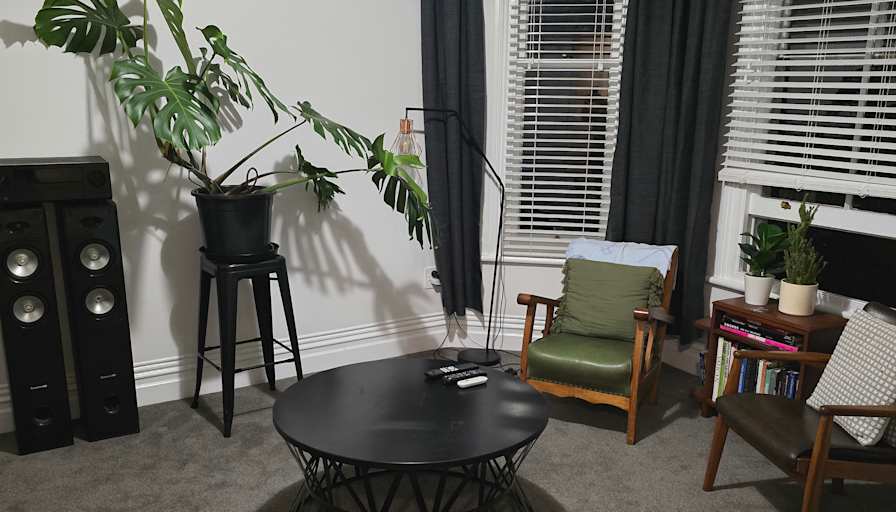 Thomas's room