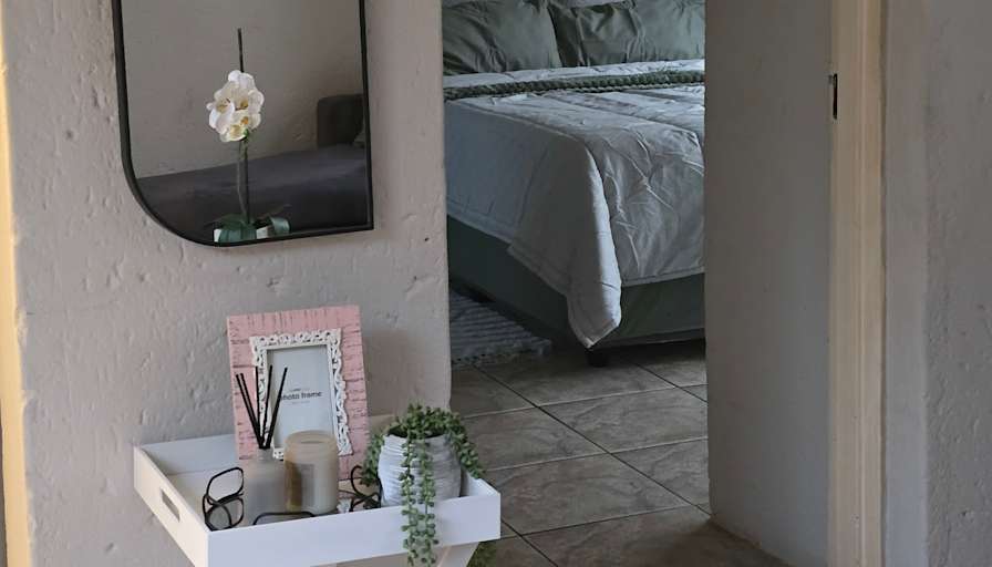 Michelle Modise's room