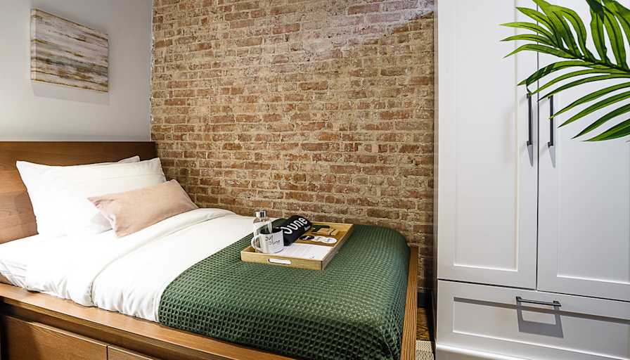 Sam June's room