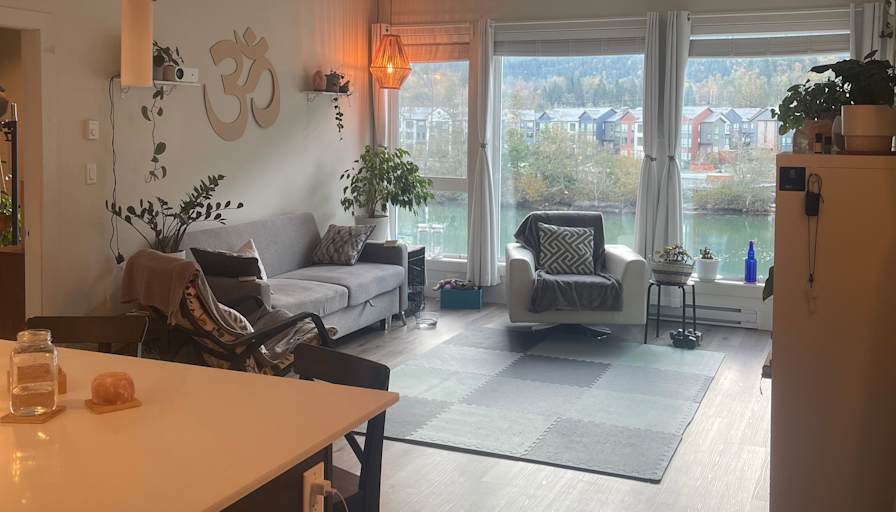 Stacey Lynn Mitchell's room