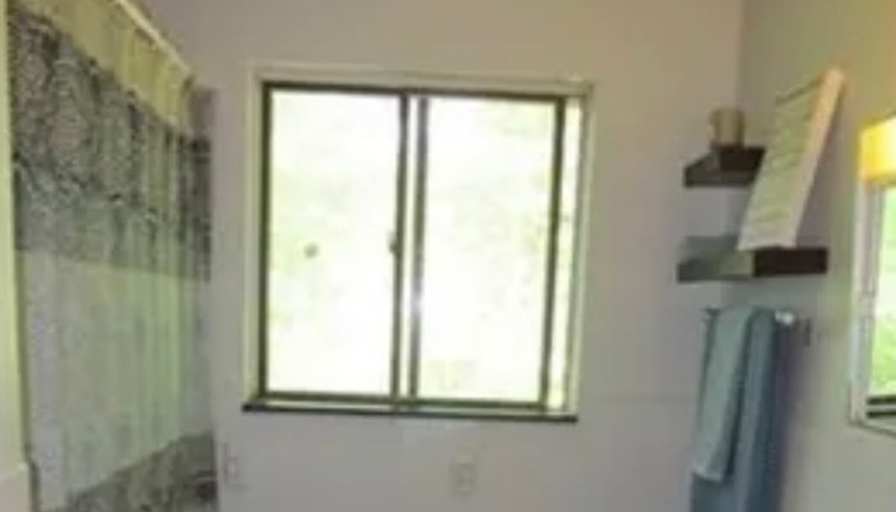 Jesylas's room
