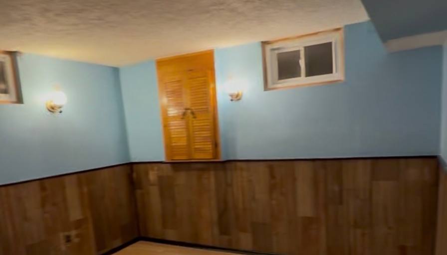 Helen's room