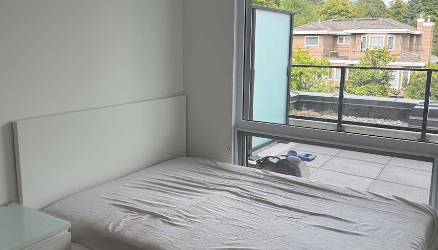 Han's room