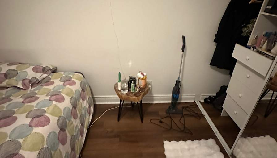 Samiha Ahmed's room