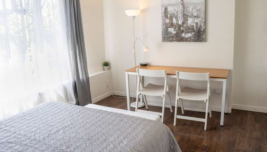 Laure's room
