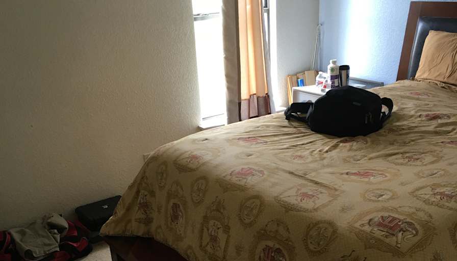 Garett's room
