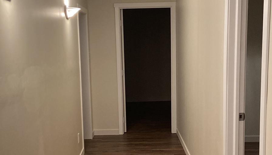 Nas's room