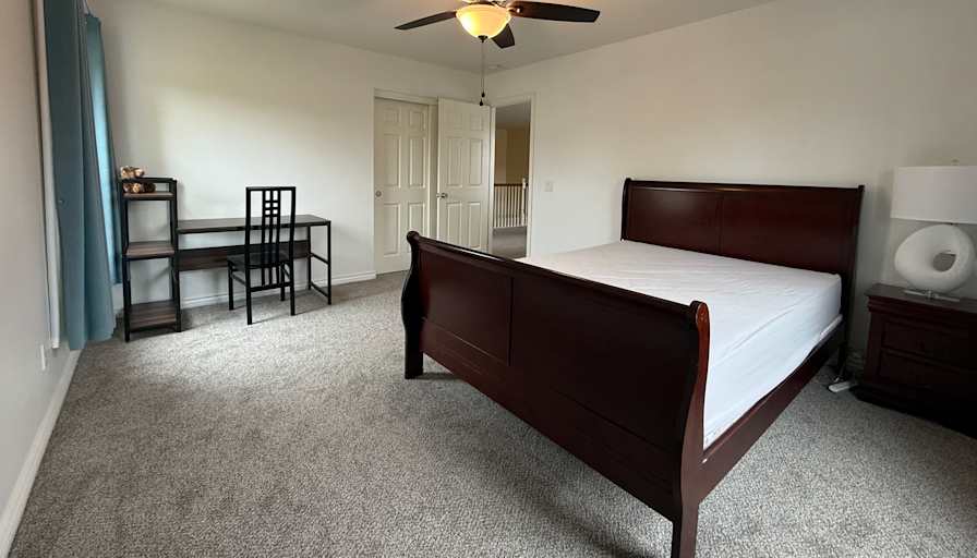 Alma medel's room
