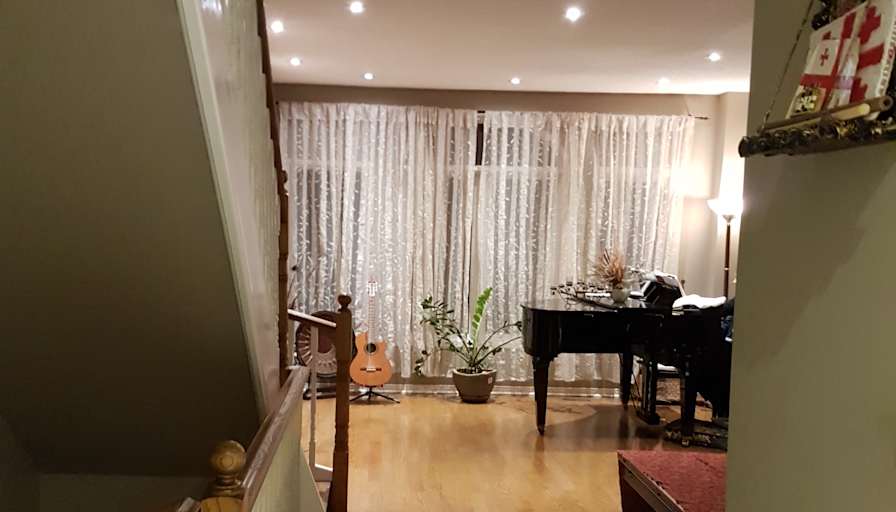Diana's room