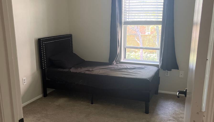 Alexis (Ally)'s room