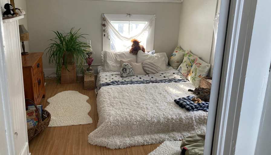 Faith's room