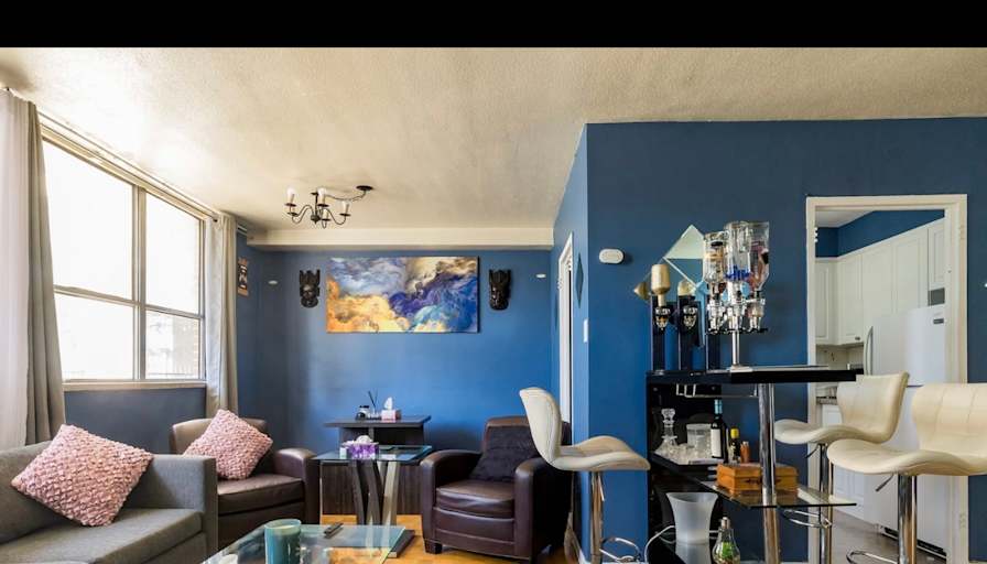 Bj's room