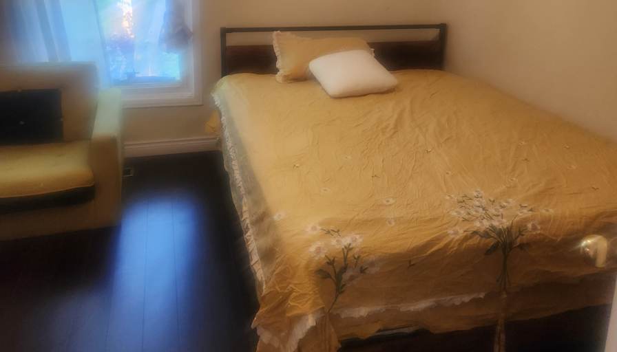 Neibert Jones's room