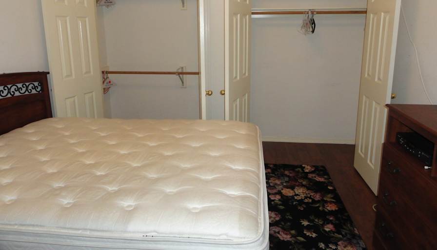 Liza L Zavala's room