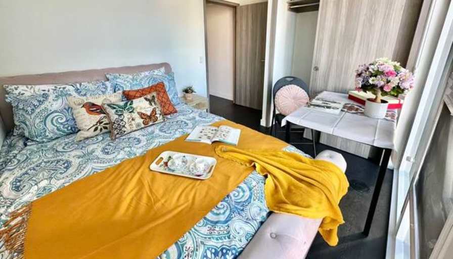 Jenny's room
