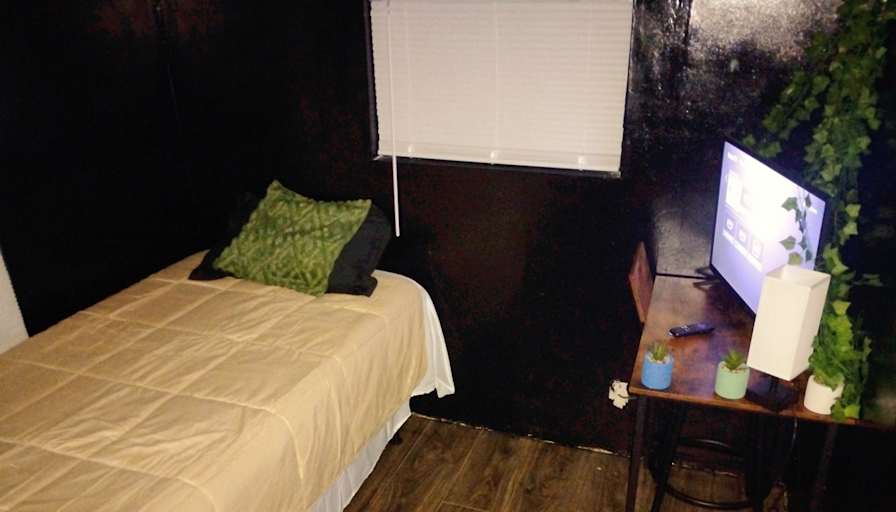 Toni's room