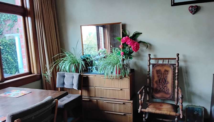Maureen's room