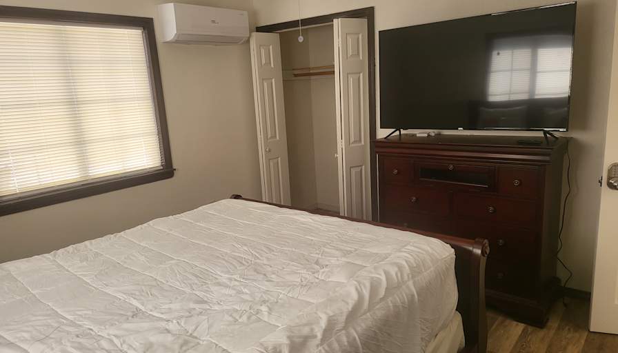 Robert DiPrimio's room