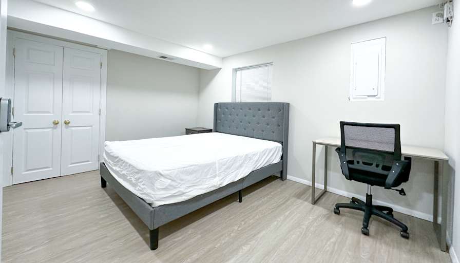 Van mai's room